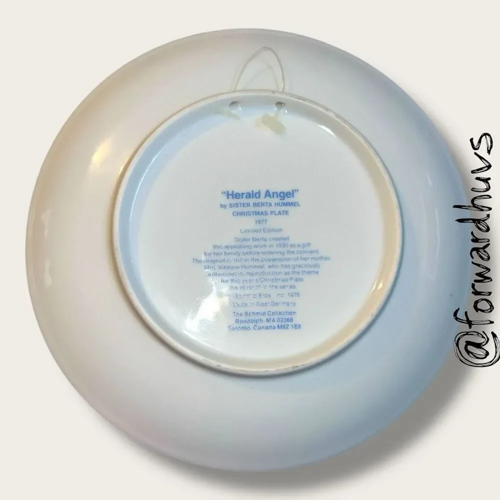 1977 Schmid “Herald Angel” Christmas Plate – Sister Berta Hummel – No Box